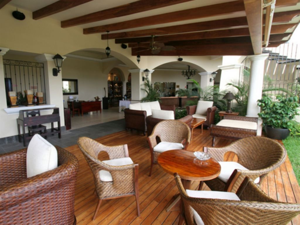 apartment 3 rooms for rent on CANNES (06400)