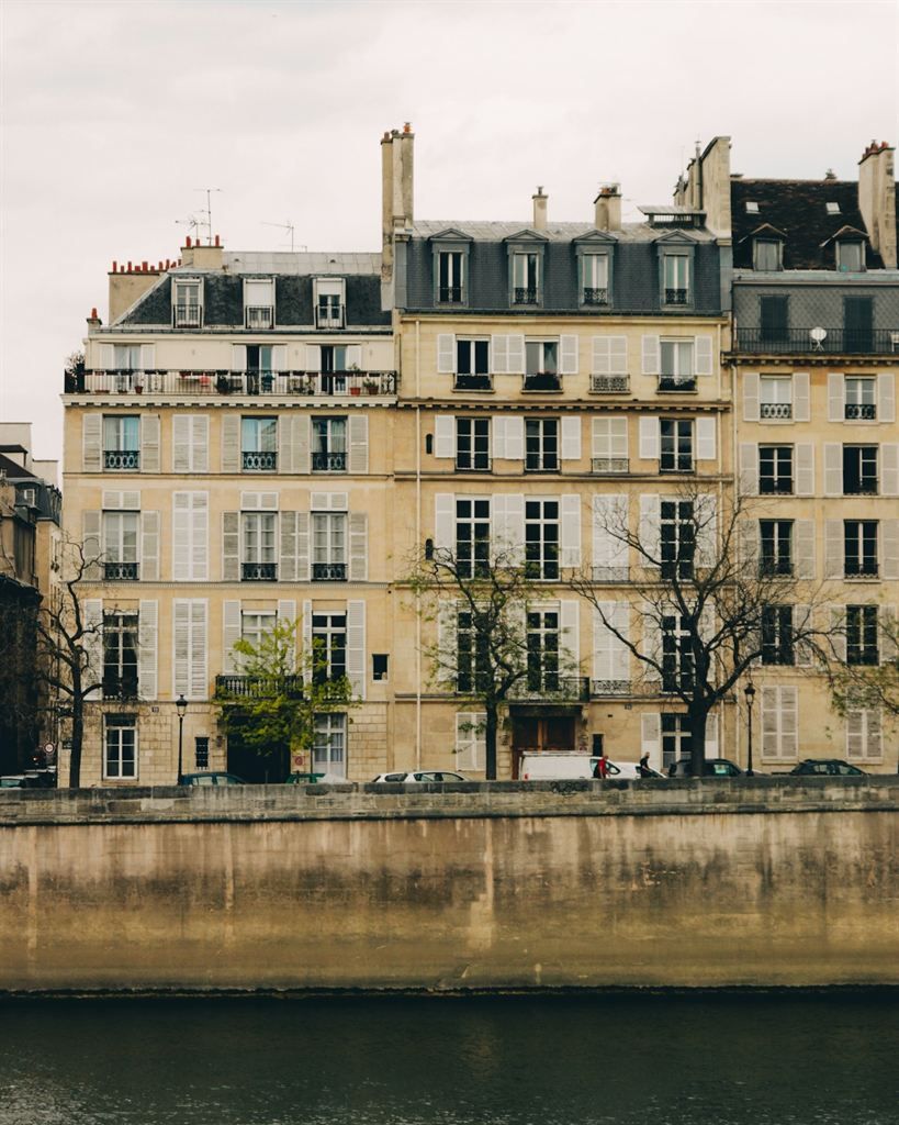 appartement 4 pièces en vente sur LEVALLOIS PERRET (92300)